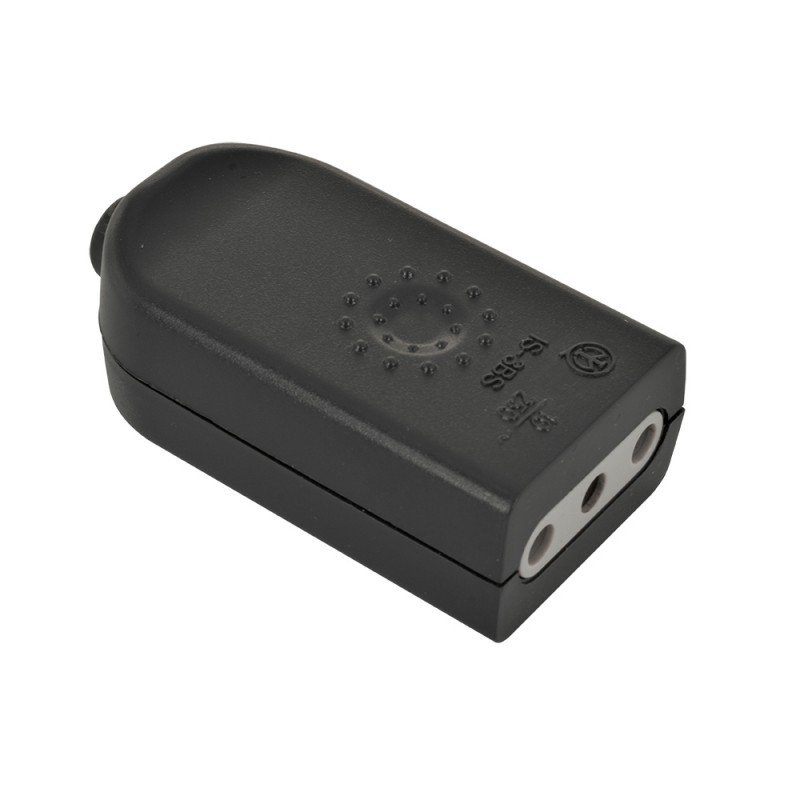 enchufe volante hembra 10a, 250v, 2p+t, negro